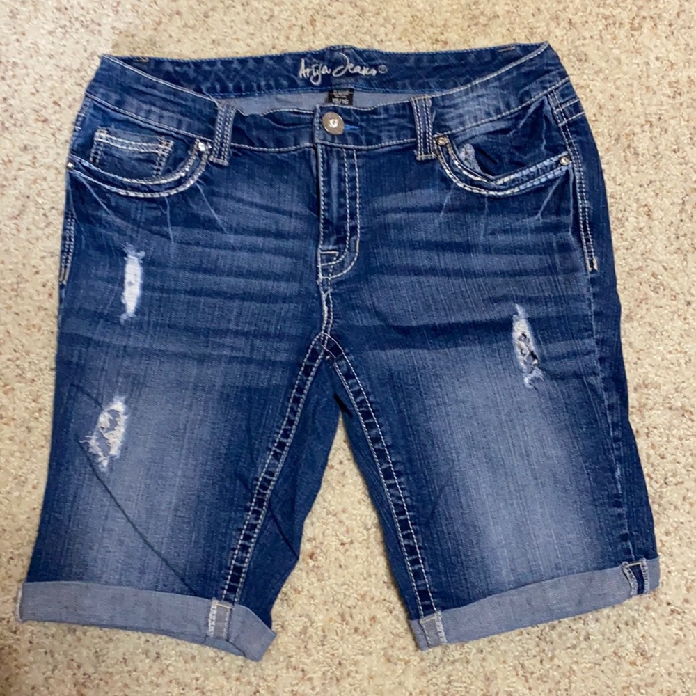 Ariya Jean Shorts